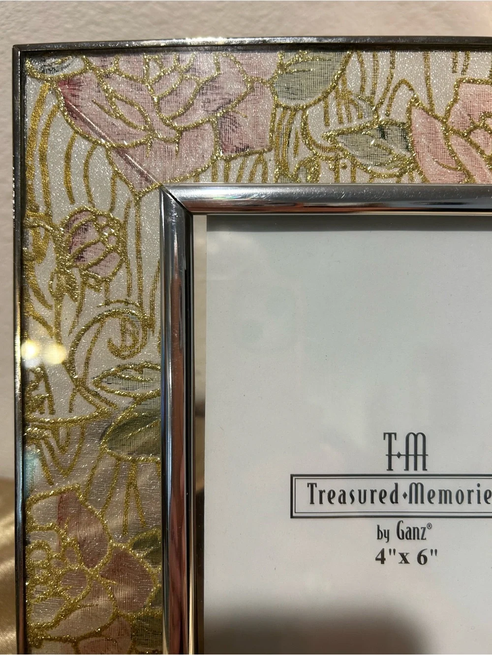 Beautiful GANZ Floral Glass Frame with Gold Accents